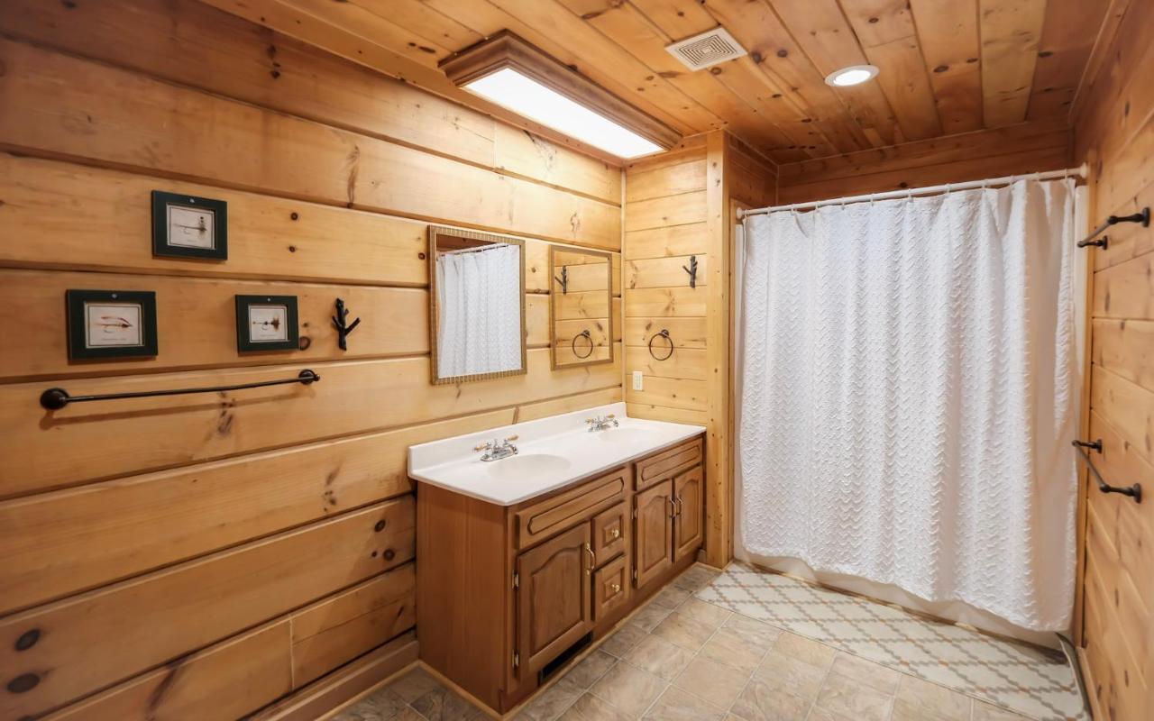 Lazy Bear Lodge Gatlinburg Exterior foto